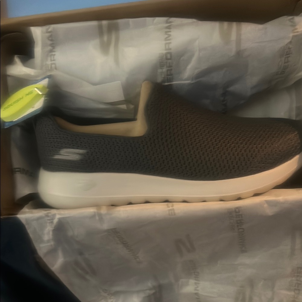 Skechers unisex  Black Slip-On Shoes